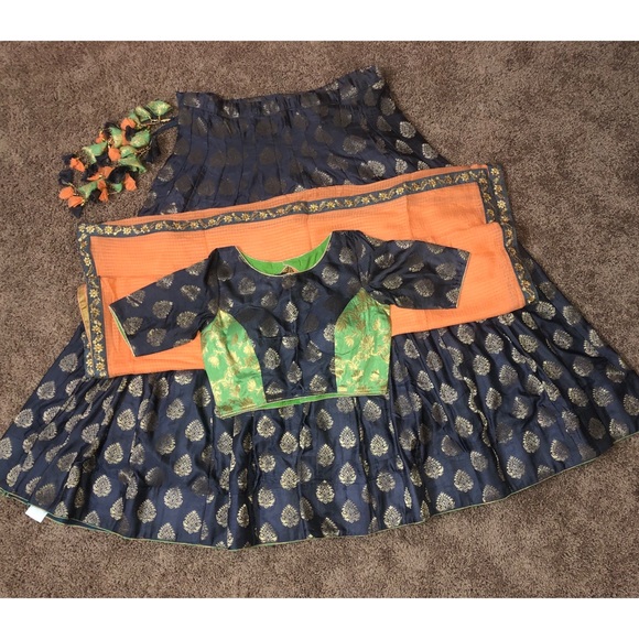 Indian Designer Wedding Lehenga - Picture 3 of 9